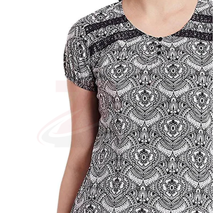 เสื้อยืดแขนสั้นคอกลมพิมพ์ลายเรขาคณิตสีขาวดำสำหรับผู้หญิง สไตล์ลำลอง ผ้าถักระบายอากาศ ใส่ได้ทุกฤดูกาล - Product Image 3