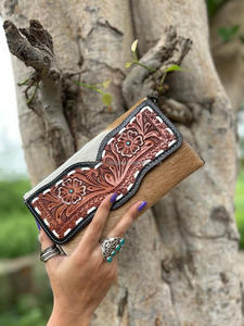 La más nueva gran oferta, Cartera de pulsera de cuero con pelo en flores para mujer, funda de teléfono de cuero genuino occidental y monedero con tarjetero - Product Image 3