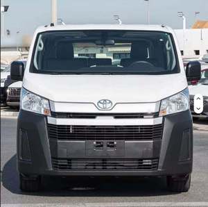 MEILLEURES VENTES LIVRAISON IMMÉDIATE 2022 - Fourgonnette Hiace d'occasion, conduite à gauche, transmission intégrale, diesel, pneus R16, sièges en cuir - Product Image 1