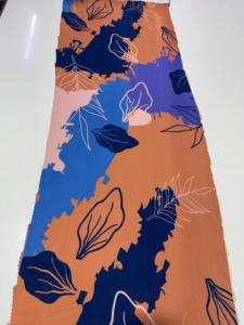 Oferta Especial: Tela Crepé Natural Estampada para Vestidos, Saris y Blusas, Diseño de Moda, Material Suave y Ligero, Precio de Fábrica Disponible - Product Image 4