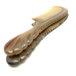 Meilleure vente 100% peigne en corne de boeuf classique fait à la main modèle de buffle antistatique naturel peignes communs pour une utilisation en salon - Product Image 6
