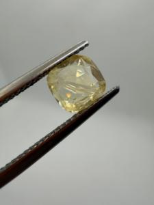 Zafiro Amarillo Natural de 6.5mm, 1.72ct, Corte Cojín, Facetado, Ceylon, Lote para Fabricación de Joyería Personalizada, Servicio de Molde/Muestra Personalizado - Product Image 5