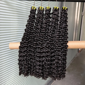 Extensions de cheveux humains bouclés de qualité supérieure pour un look volumineux avec une texture naturelle et une brillance durable - Product Image 6