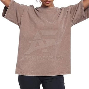 T-shirt moderne pour femmes, effet délavé, en coton doux, design léger, pour un style décontracté et urbain - Product Image 4