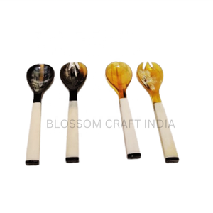 Juego de cuchara y tenedor de cuerno de búfalo pulido artesanal de gran venta con mangos de hueso duraderos, cuchara de desierto de bajo precio para banquete vikingo - Product Image 6
