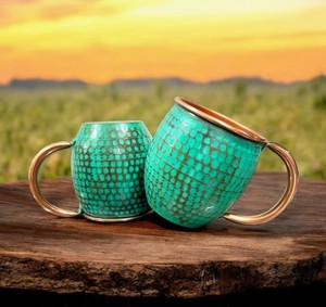Taza Moscow Mule de Cobre Antiguo con Acabado Patinado y Asa - Product Image 5