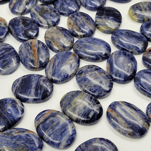 Última mejor calidad hecha a mano Feng Shui amor curación óvalos planos sodalita cristal Natural cuarzo pulido piedra preciosa tallada - Product Image 6