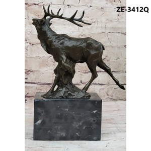 Figura de Ciervo de Bronce, Escultura de Animal, Arte Coleccionable, Estatua de Metal Fundido, Base Negra, Zahid Exports para Decoración del Hogar y Negocios - Product Image 4