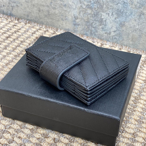 Cartera Elegante y Suave de Cuero Genuino Unisex, Cierre de Botón, Bloqueo RFID, Hecha a Mano, Mini Cartera de Viaje, Diseño de Moda, Porta Tarjetas de Crédito - Product Image 2