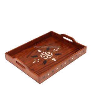 Ensemble de plateaux de service en bois de manguier Elegance Premium fait à la main avec des détails en Sesham et Noyer pour la maison, l'hôtel et le salon. - Product Image 5