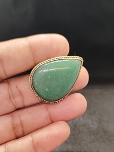 Composant de bijoux pour femme en Aventurine Verte Naturelle, fait main, style vintage, avec rainure en laiton et sertissage clos, certifié IGI - Product Image 5