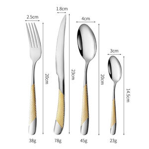 Ensemble de couverts modernes de luxe en acier inoxydable durable avec manches en bois, poli à la main, finition haute brillance, compatible lave-vaisselle, pour fêtes et voyages - Product Image 4