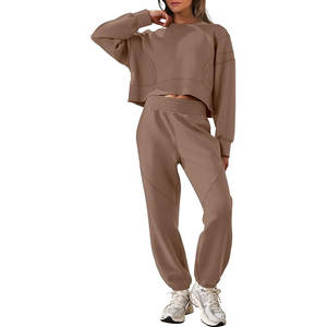 Conjunto de 2 Piezas para Mujer, Verano, Casual, Sólido, Camiseta Corta por Encima de la Rodilla y Pantalones Cortos, 100% Algodón Transpirable - Product Image 4