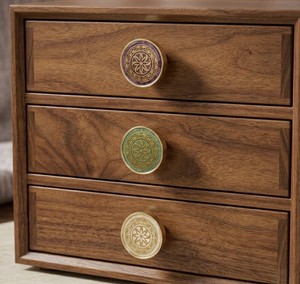 Luxury Resin Brass Door Knob Decorative Floral Cabinet Knob Furniture Drawer Pull Handle for Kitchen <b>Wardrobe</b> Dresser - Product Image 2