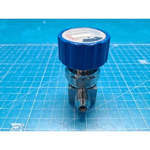 Vanne à diaphragme pneumatique TKSCT 316L 10K 1/4 S432910060132, utilisée comme pièce détachée pour équipement semi-conducteur Legacy - Product Image 3