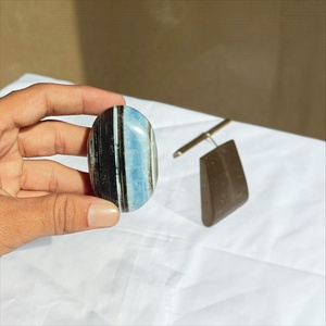 Piedra de Ópalo Azul Natural de Owyhee, Pulida a Mano, para Meditación, Decoración y Venta al por Mayor - Product Image 1