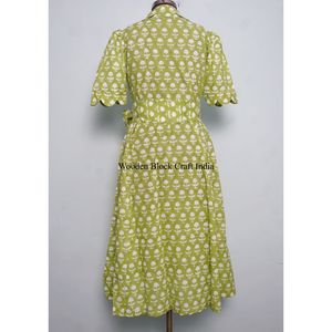 Robe mi-longue élégante à fleurs vintage avec tissu doux et confortable pour le bureau et les occasions professionnelles, design professionnel pour femmes - Product Image 6