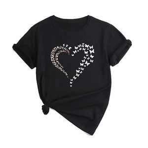 เสื้อยืดลำลองฤดูร้อน ผ้าเจอร์ซีย์เนื้อนุ่มระบายอากาศได้ดี 100% ผ้าฝ้าย พิมพ์ลายหัวใจและผีเสื้อ คอกลม แขนสั้น ทรงหลวมสำหรับผู้หญิง - Product Image 1