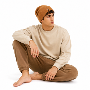 Bonnet pour homme en tissu tricoté chaud, motif côtelé, coupe ajustée et toucher doux, conçu pour les promenades hivernales et les activités de plein air - Product Image 6
