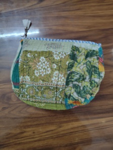 Corn husk clutch pouch Durable makeup pouch wholesale Soft portable puffer bag Lightweight cosmetic casecaseble Wholesale - Product Image 1