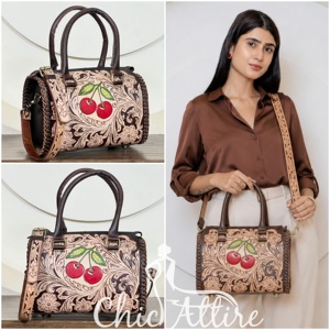 Bolsa de Viaje de Cuero Genuino con Diseño Floral de Cerezas Talladas a Mano, Nueva de Fábrica, Bolsos Cruzados de Cuero Vacuno Genuino para Unisex - Product Image 1