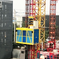 Monte-charge de chantier à double cabine de 2 tonnes pour matériaux de construction et ascenseur de passagers