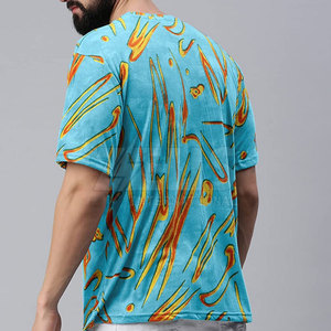Camiseta cómoda de gran tamaño para hombre, diseñada para un estilo de vida activo y para el uso diario relajado. Camiseta de gran tamaño. - Product Image 3