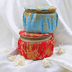 Vintage Style Round Fabric Jewelry <b>Box</b> with Zipper Closure Portable Wedding Favor Birthday & Return <b>Gift</b> Organizer - Product Image 1