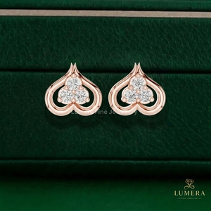 Pendientes Románticos con Tres Piedras en Forma de Corazón, con Diamantes Redondos de Corte Brillante, Diseño Calado, Regalo de Aniversario y San Valentín - Product Image 2