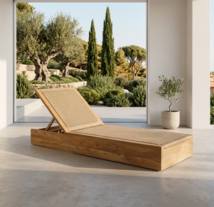 Elegante y Moderna Tumbona Luna con Acabado en Madera de Teca Natural, Sofisticada Tumbona Tejida con Diseño Ergonómico y Plegable - Product Image 1