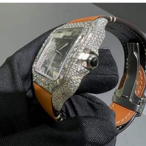 Reloj Digital de Alta Calidad con Diamantes Cultivados en Laboratorio, Caja Cuadrada de Aleación, Esfera de 40 mm, Estilo Ejecutivo, Cristal, Hip Hop - Product Image 4