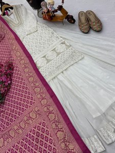 Conjunto de Salwar Kameez Tradicional Bordado en Blanco, Kurta Larga, Palazzo y Dupatta para Bodas, Graduaciones, Diwali y Fiestas, de Secado Rápido para Mujer - Product Image 6