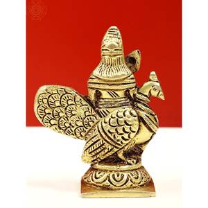 Statue artisanale en laiton de 3 pouces du Seigneur Kartikeya avec paon, petite sculpture idole, fabriquée en Inde - Product Image 4
