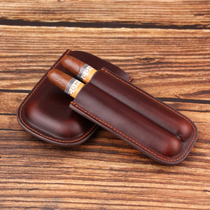 Étui à cigares en cuir véritable avec coupe-cigares intégré, idéal pour les voyages et l'usage quotidien, en vente à un prix raisonnable. - Product Image 6