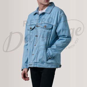 Veste en jean bleu clair sur mesure pour homme, coupe oversize, délavage vintage, en coton, style streetwear décontracté, manteau ample - Product Image 4