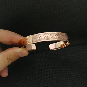 Brazalete de Cobre Sólido Hecho a Mano, Ajustable, Unisex, Bonito, Minimalista, Joyería Curativa para Fiestas, Regalo de Moda para Mujer - Product Image 3