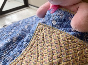 Reversible <b>Quilt</b> With Floral Print Cotton Filling All Season Traditional Style Bohemian Japanese Style Block Print <b>Quilts</b> - Product Image 3