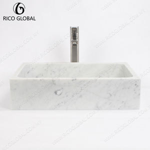 Lavabo rectangular moderno de mármol con grifo cromado para baño - Product Image 2