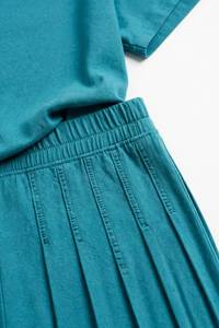 Women's 2 Piece <b>Long</b> Set Solid Teal O Neck Short Sleeve Top <b>Pleated</b> Wide Leg Pants - Product Image 6