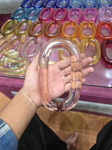 Maillons de chaîne en résine personnalisables pour la décoration intérieure et les décorations murales de Noël, fabrication artisanale, vente en gros par MADIHA ART AND CRAFT - Product Image 1