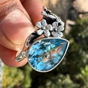 Bague en argent sterling avec topaze bleue taille poire florale, pierre de naissance de décembre, bijou élégant, cadeau minimaliste pour elle - Product Image 4