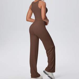 ชุดออกกำลังกายผู้หญิงแบบขายส่งลดราคา เสื้อชั้นในกีฬาแบบผูกคอ ระบายอากาศได้ดี กางเกงขาสั้นเอวสูงทรง Biker สีพื้น ชุดสองชิ้น - Product Image 4