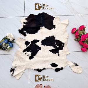 Nouveauté : Tapis en cuir de vachette noir et blanc pour salon, style scandinave bohème, 100 % cuir de vachette naturel - Product Image 3