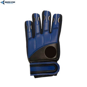 Guantes de Portero Profesionales Transpirables al por Mayor con Cierre de Gancho y Bucle, Palma de Látex de Agarre Fuerte y Protección para Dedos y Pulgar para Fútbol - Product Image 2