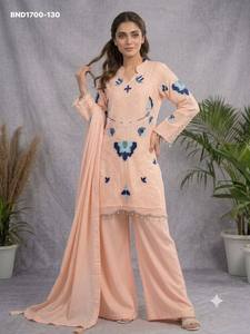 Ensemble de costume-palazzo à manches longues en organza doux et élégant, orné de broderies multi-fils, de découpes, de perles et d'une bordure fantaisie – Vente en gros - Product Image 2