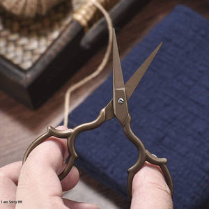 Tijeras Profesionales para Manicura, Diseño Curvo Simple, Cuadradas, Afiladas, de Acero Inoxidable, Cortaúñas, Precio Razonable - Product Image 3