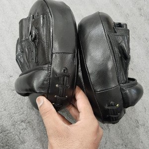 Genuine Leather Punching Mitts <b>Focus</b> <b>Pads</b> For Boxing MMA Kickboxing Martial Arts Training Coaching Hand Targets - Product Image 3