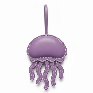 Breloque de sac personnalisée en cuir PU, méduse violette, créature marine - Product Image 1