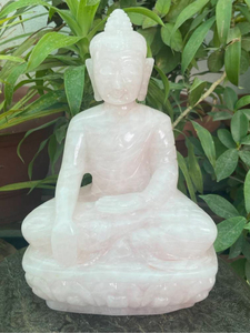 Estatua Grande de Buda de Cuarzo Rosa Tallada a Mano, Escultura de Cristal para Meditación, Fabricante OEM ODM - Product Image 1