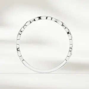 Bague en diamant rond brillant de qualité supérieure pour les occasions spéciales, les mariages, les fiançailles et l'usage quotidien, disponible au prix d'exportation - Product Image 3